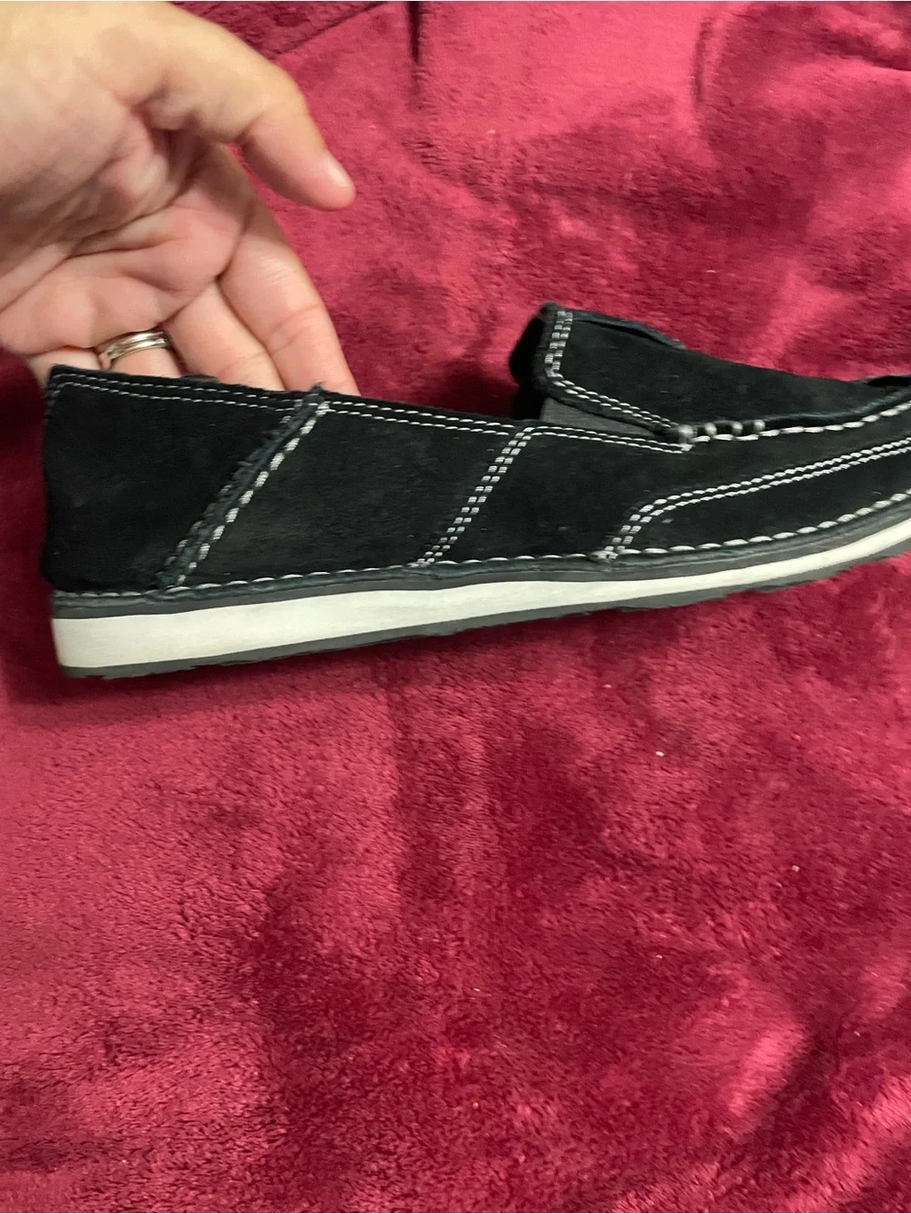 Ariat women’s cruiser slip on shoes black suede size 9